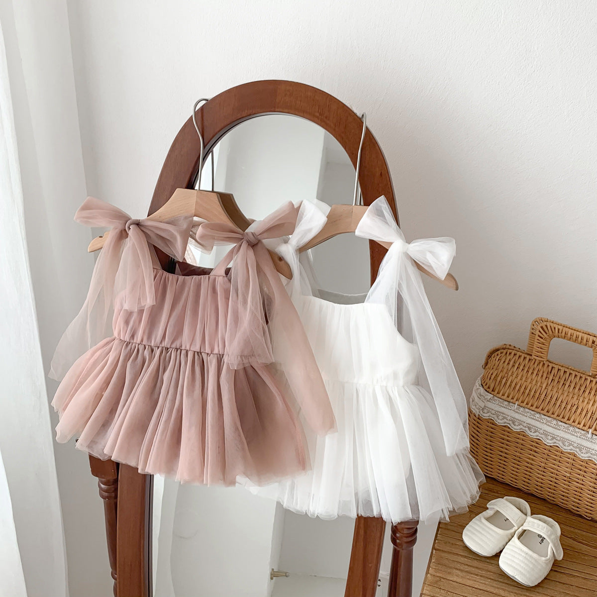 Baby Girl Outfit Set – Summer & Mid-Season Skirt (0–12 Months)