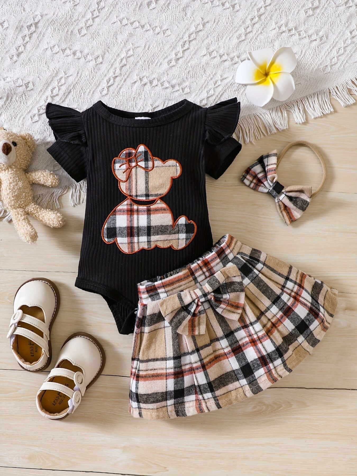 Baby Girl Summer Romper – Plaid Design with Teddy Bear Embroidery